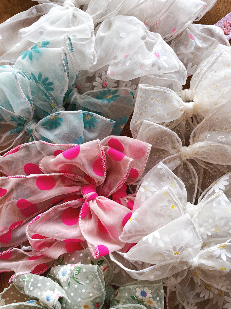 Flocked Fable Bows